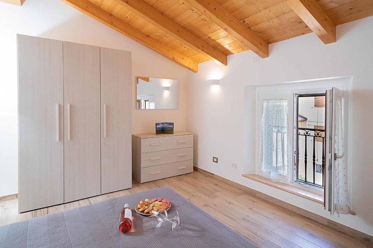 Villa Casa Rossa - Regarda Travel Bardolino Esterno foto