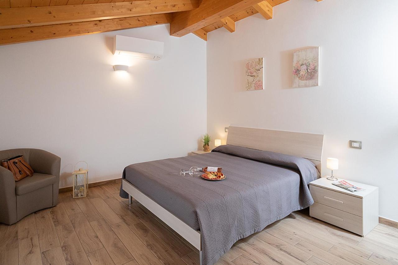 Villa Casa Rossa - Regarda Travel Bardolino Esterno foto